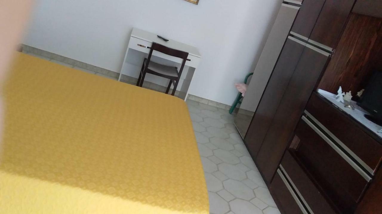 Quarto com Cama King-size