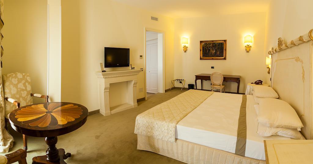 Deluxe Tweepersoonskamer met 1 of 2 Bedden