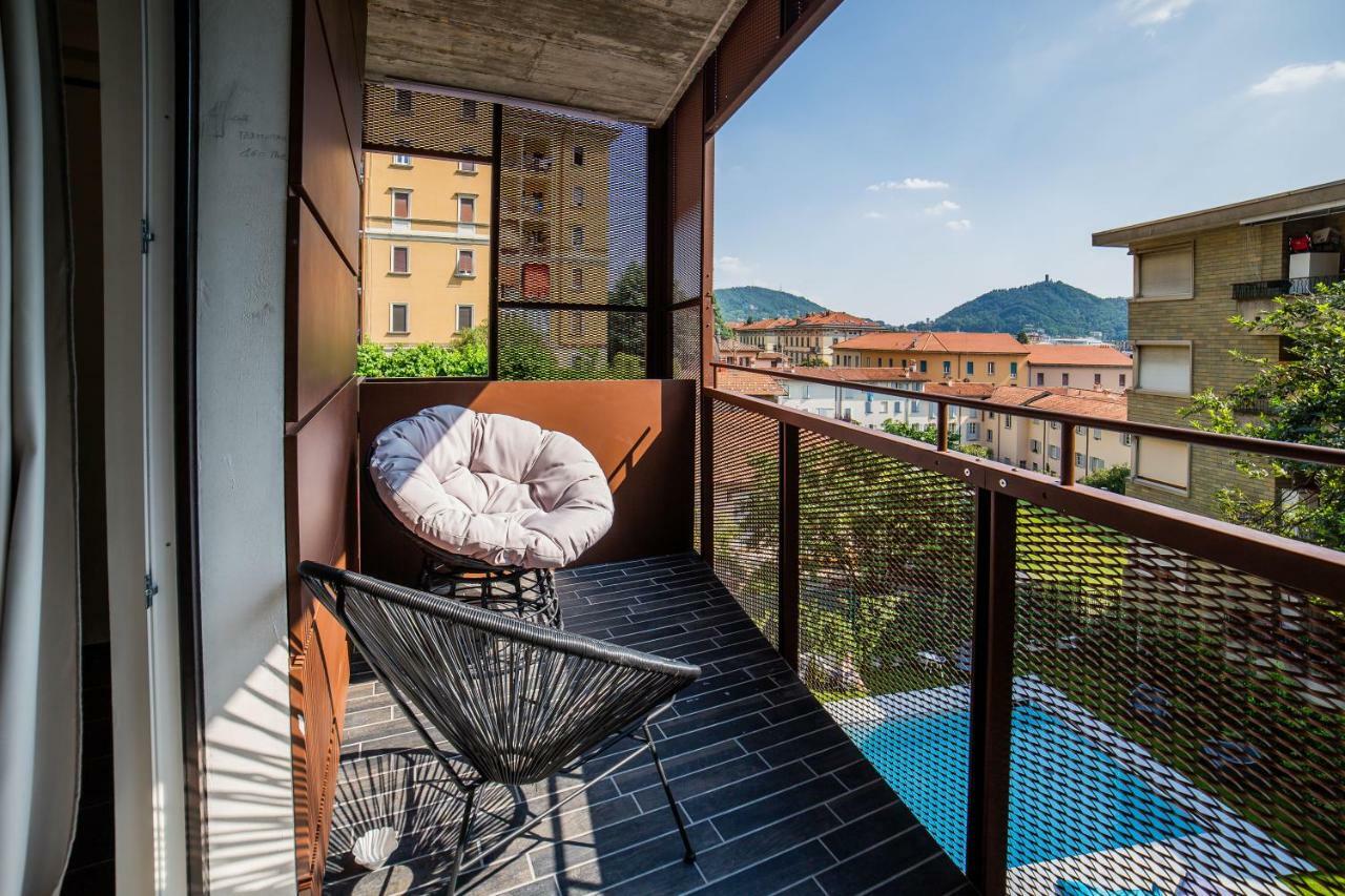 Chambre Double - Vue sur Piscine