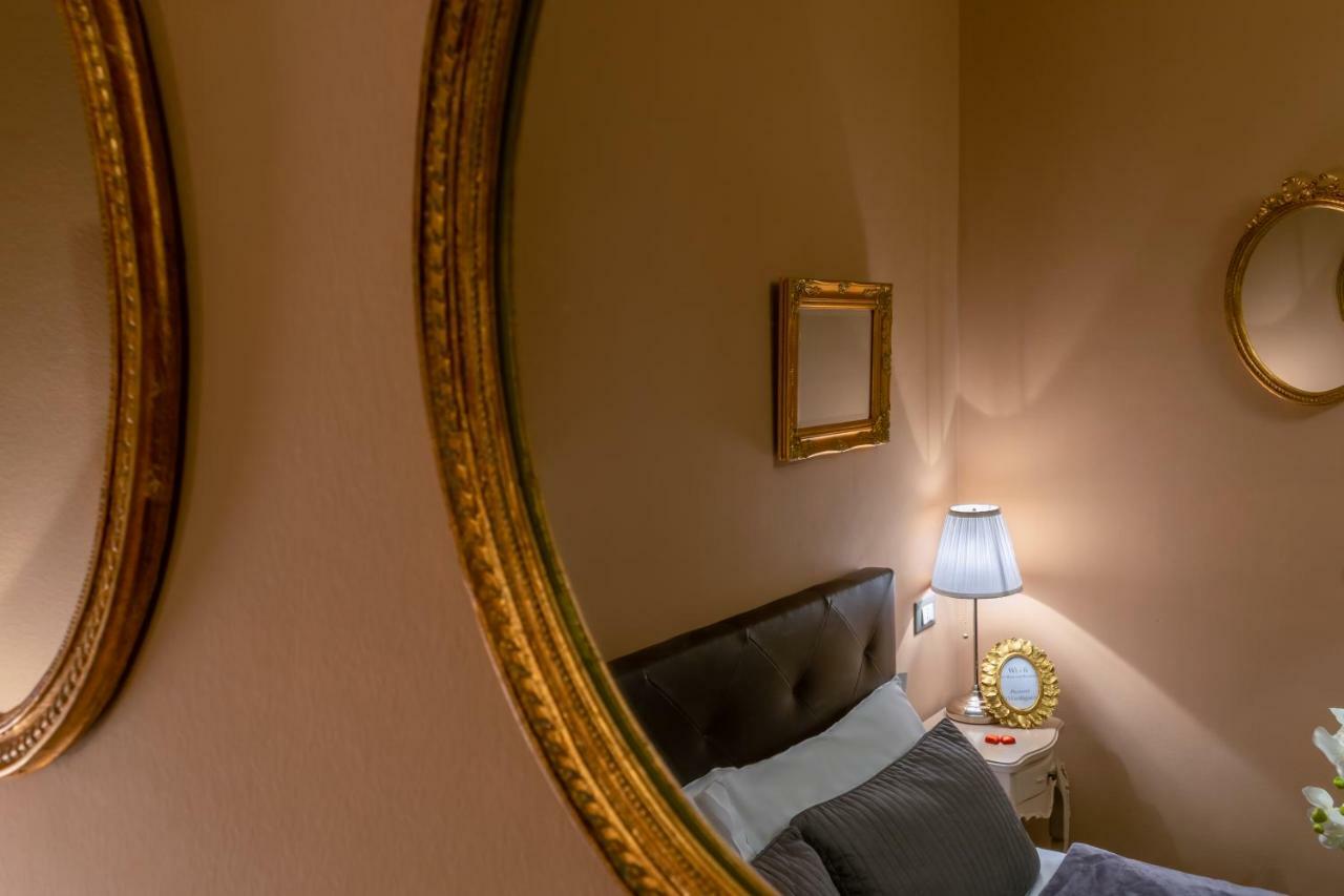 Standard Double Room,813127470:JPEG