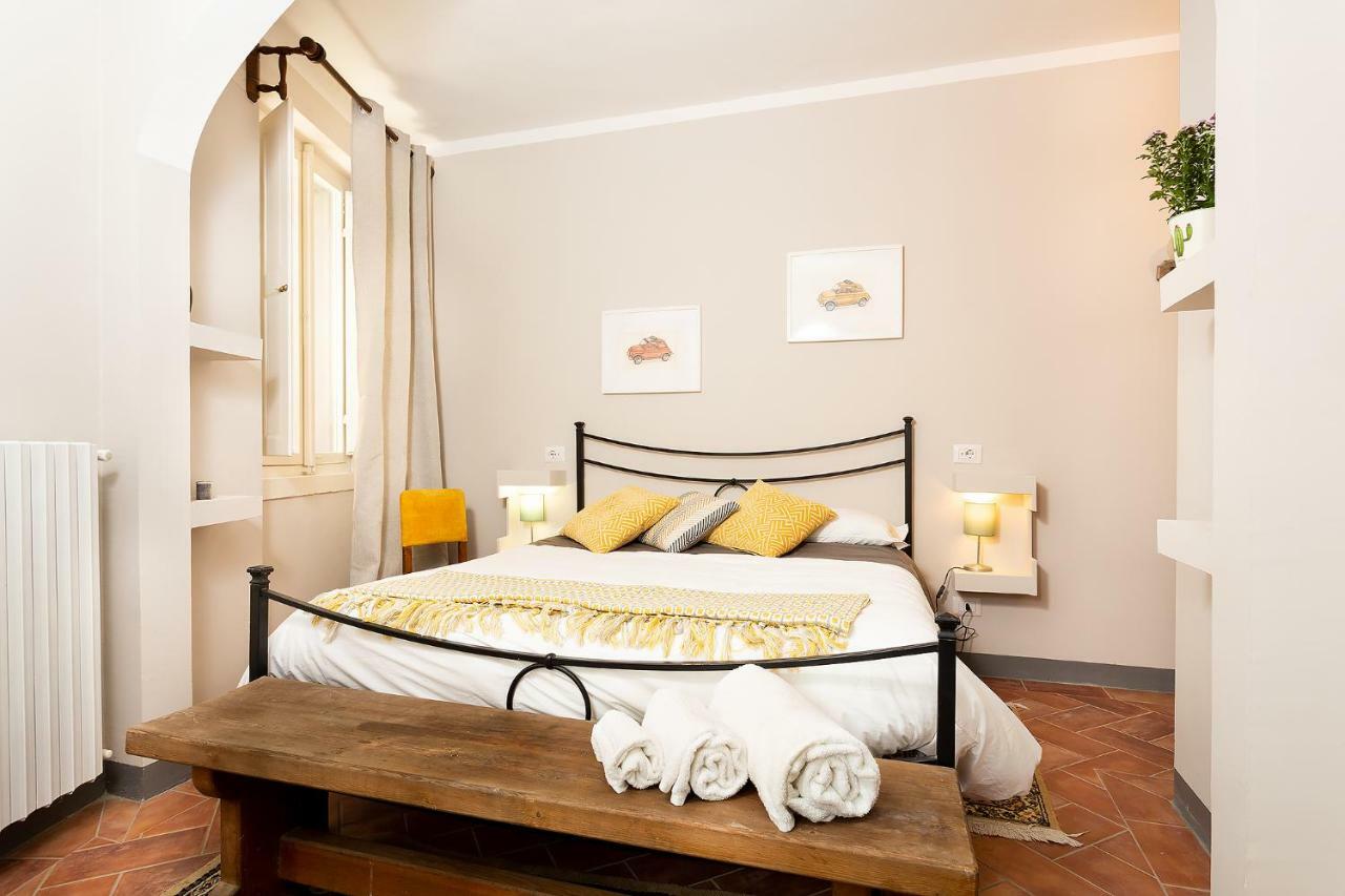 Deluxe Double Room,815710106:JPEG