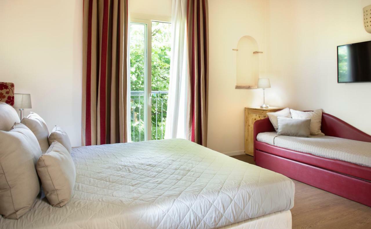 Triple Room,818195567:JPEG