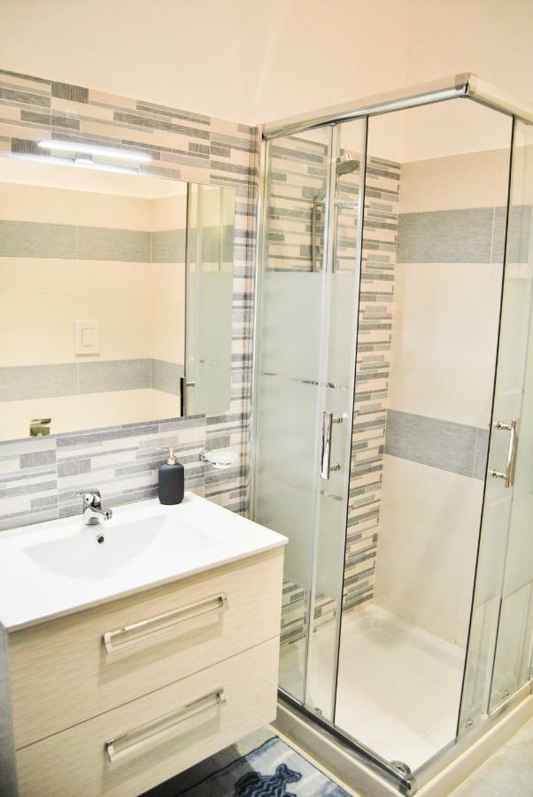Camera Tripla con Bagno Privato Esterno