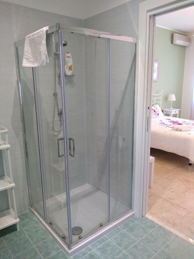 Camera Matrimoniale con Bagno Privato
