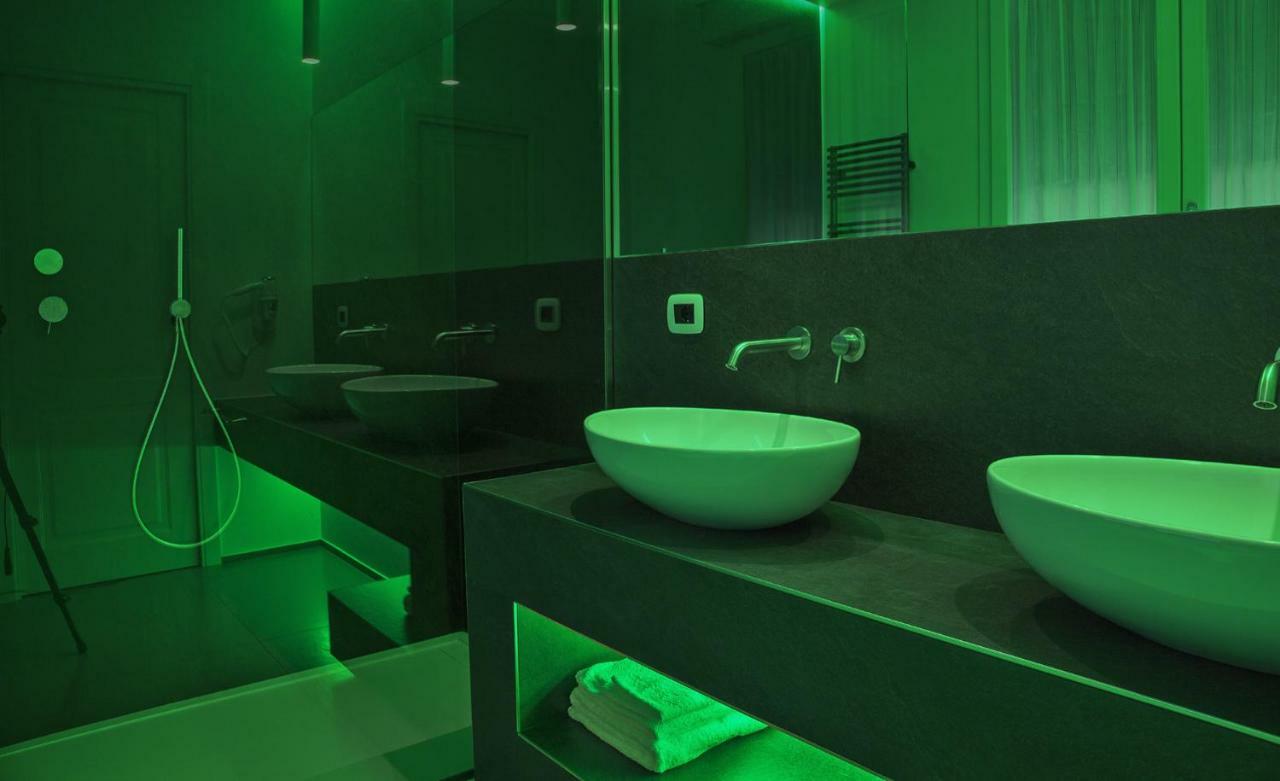 Deluxe driepersoonskamer met eigen badkamer