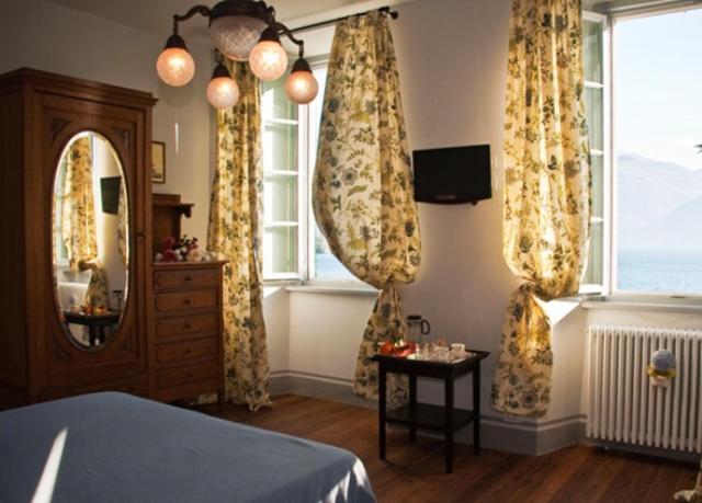 Chambre Lit King-Size - Vue sur Lac