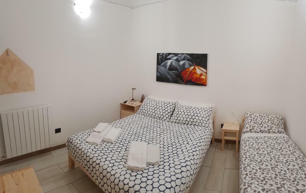 Chambre Triple avec Salle de Bains