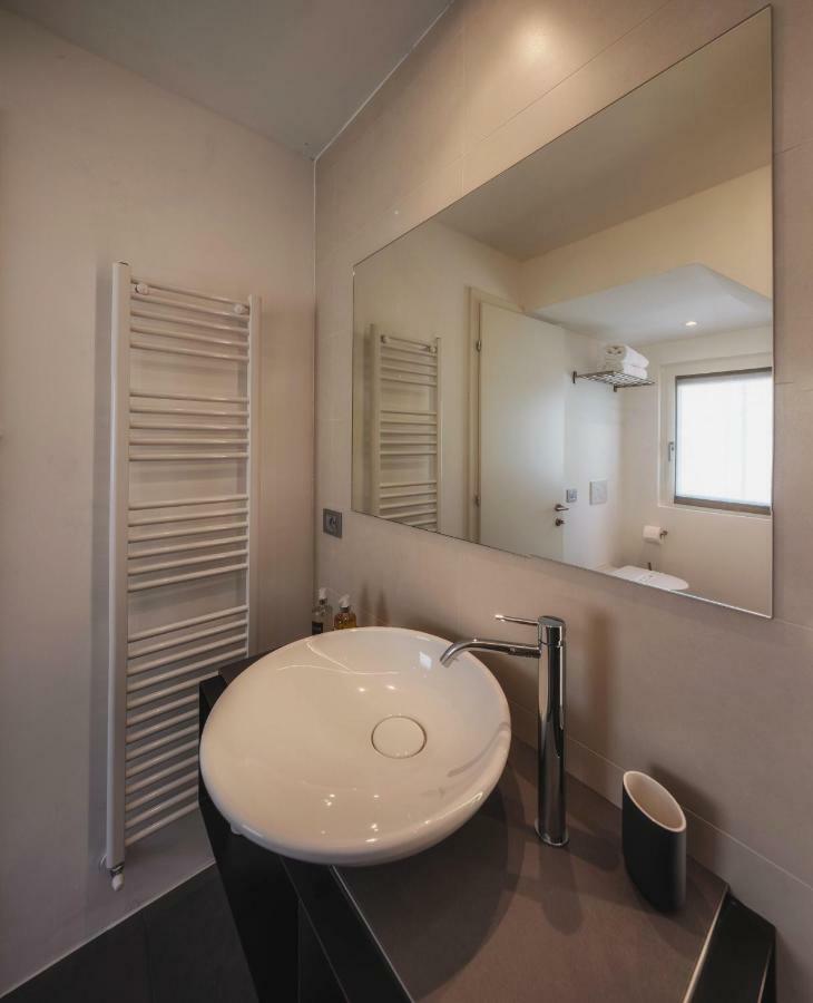 Budget Double or Twin Room,905290666:JPEG