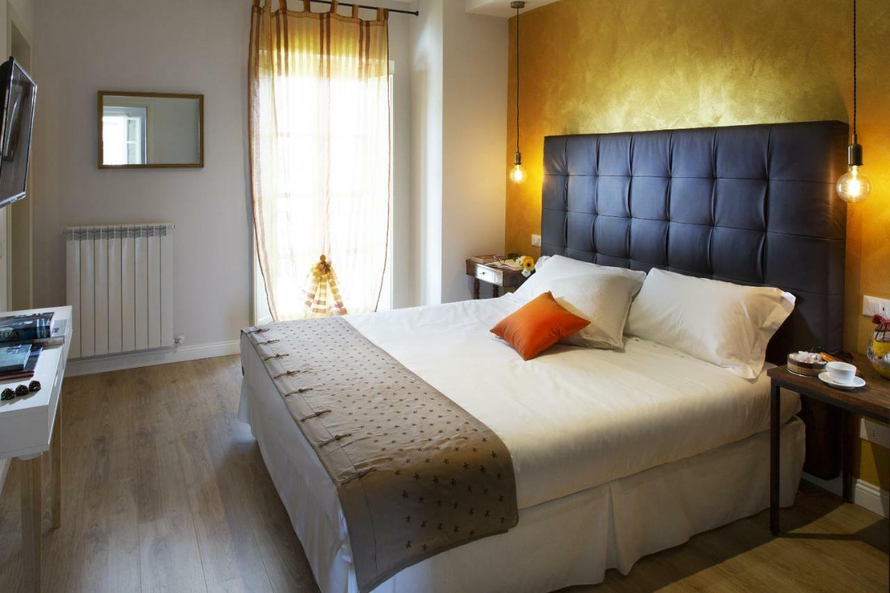 Junior Suite,912162667:JPEG