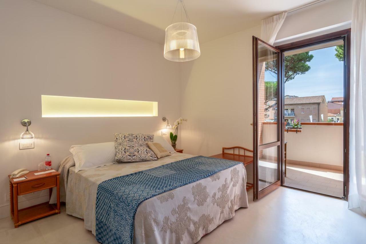 Standard Double or Twin Room Garden View