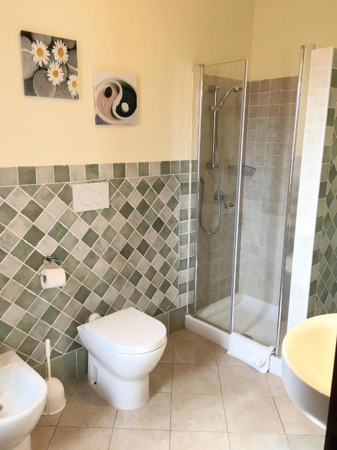Chambre Double ou Lits Jumeaux avec Salle de Bains Privative