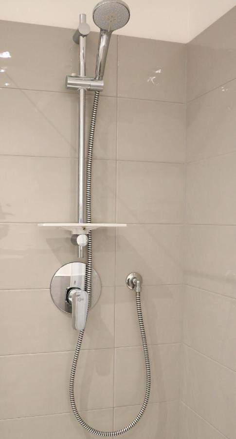Camera Matrimoniale con Bagno Privato