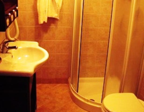 Appartamento con 1 Camera da Letto (4 Adulti)