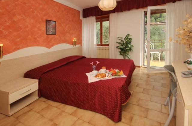 Tweepersoonskamer met 1 of 2 Bedden en Balkon