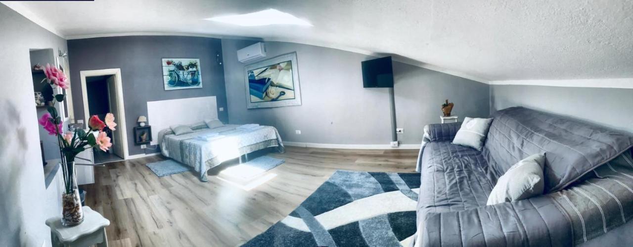 Kamer met Queensize Bed - Zolder