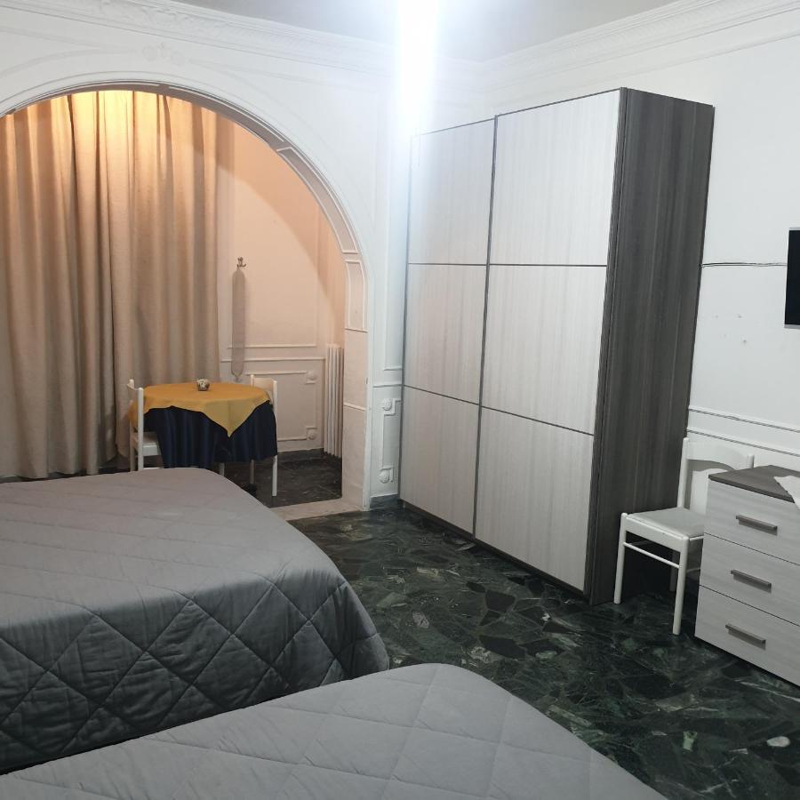Familiekamer met Eigen Badkamer