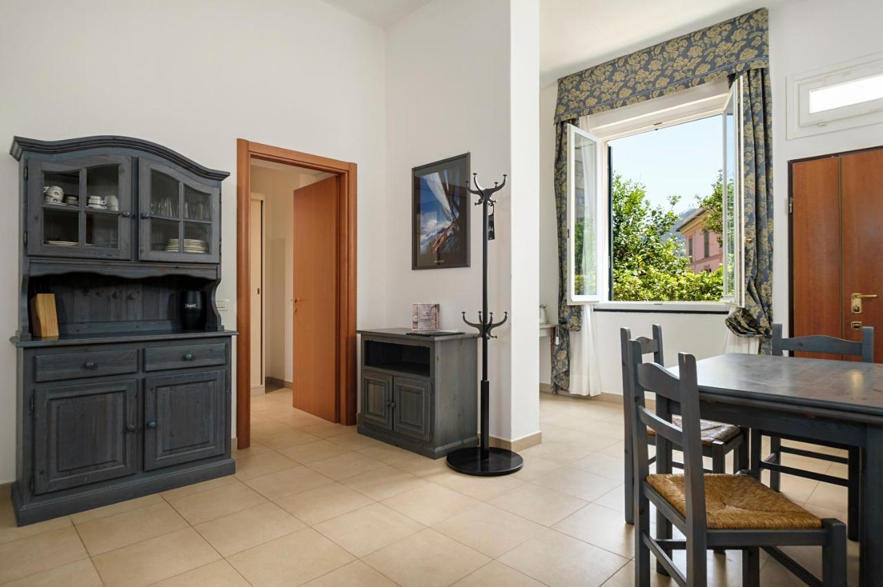 Apartment with Garden View