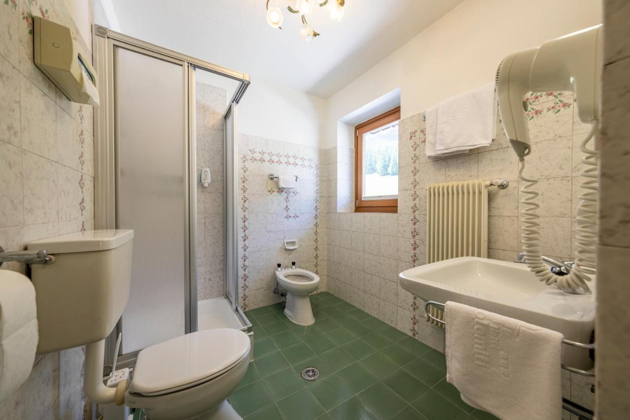 Standard Double or Twin Room,999095148:JPEG