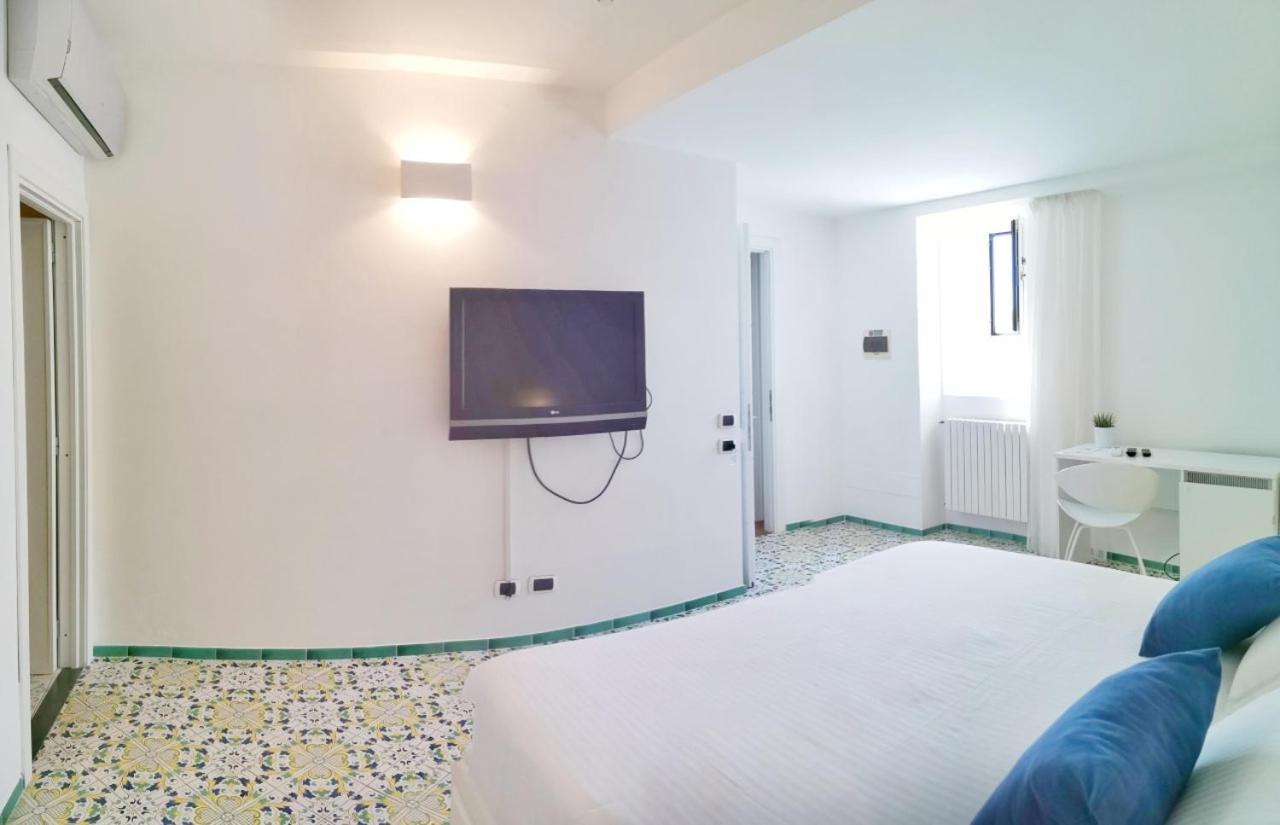 Quarto Duplo com Banheira de Hidromassagem