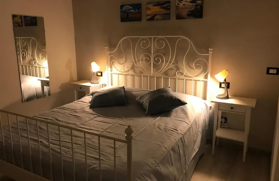 Attico Livorno Bed & Relax-1