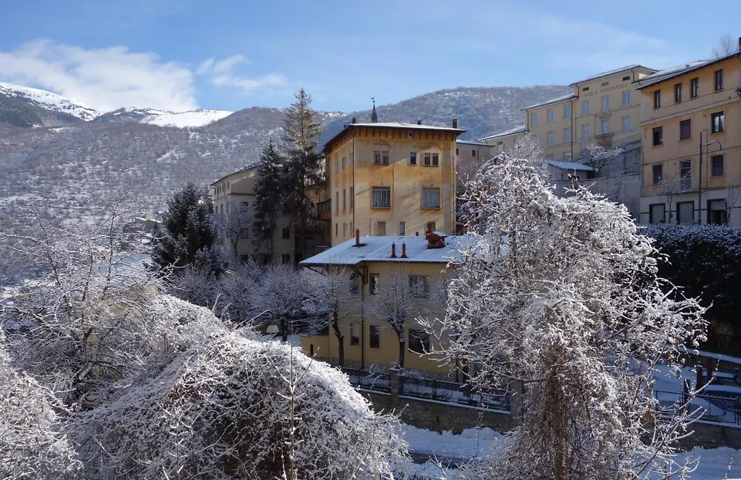 Albergo Centrale Scanno-1