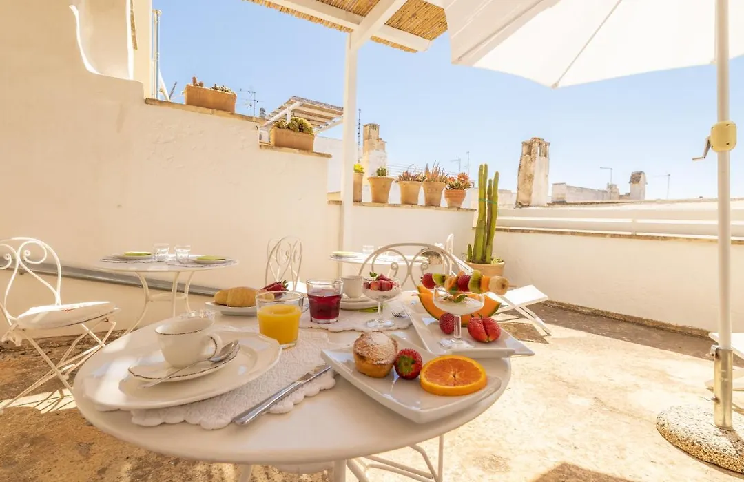 Santa Marina B&B In Corte Cataldi-1