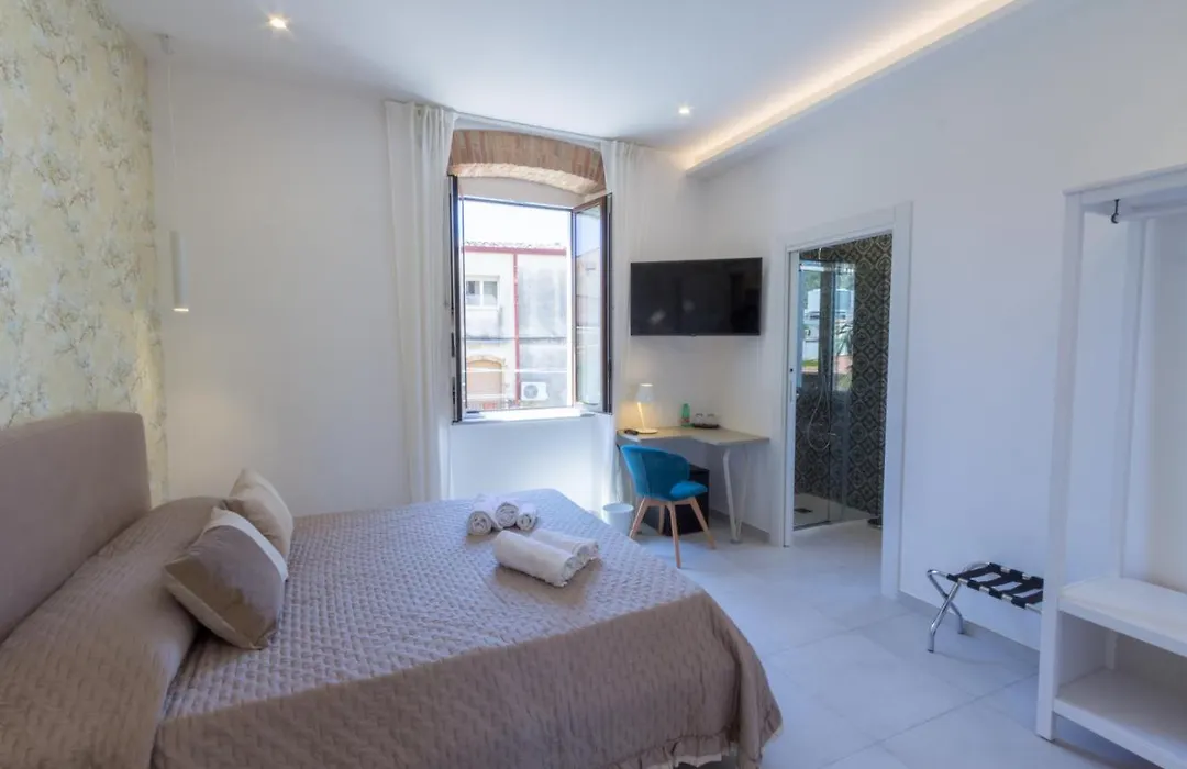 Villa Valverde Apartments E B&B-1