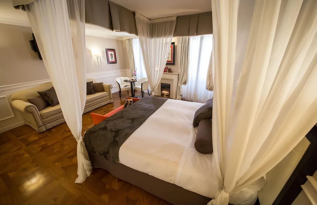 Victoria Hotel Letterario-1