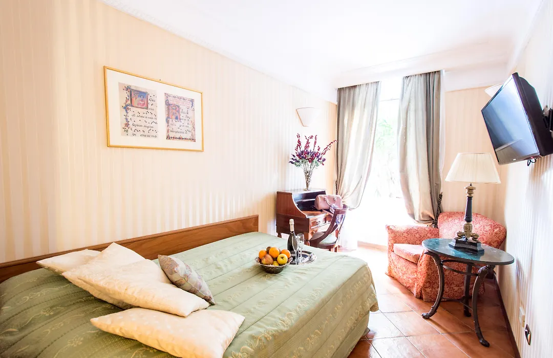 Cecil Hotel Rome-1
