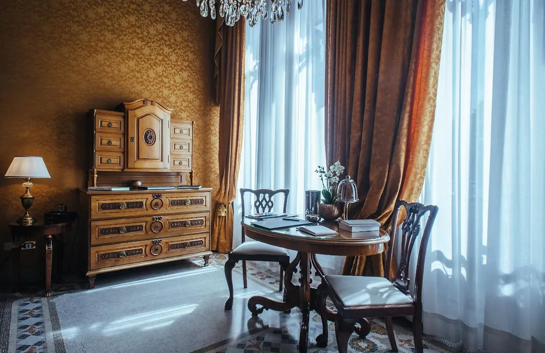 Relais&Chateaux Villa Crespi-1