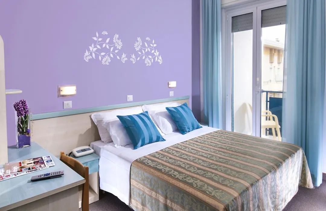 Hotel Diana-1
