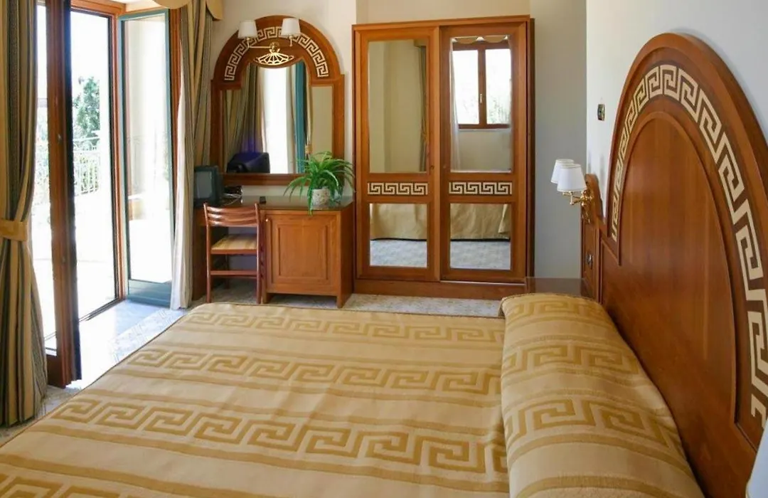 Hotel Villa Igea-1