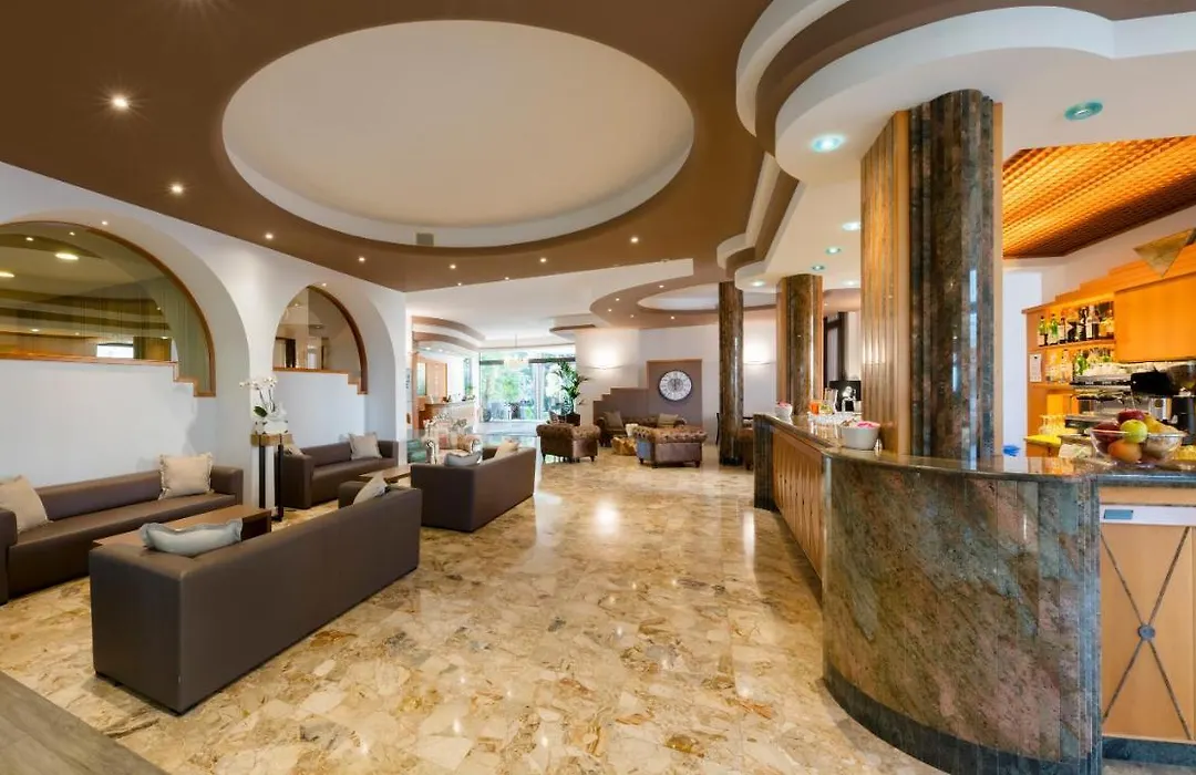 Hotel Italy-1