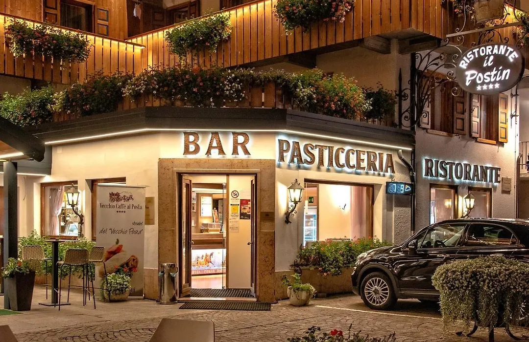 Hotel Alla Posta-1