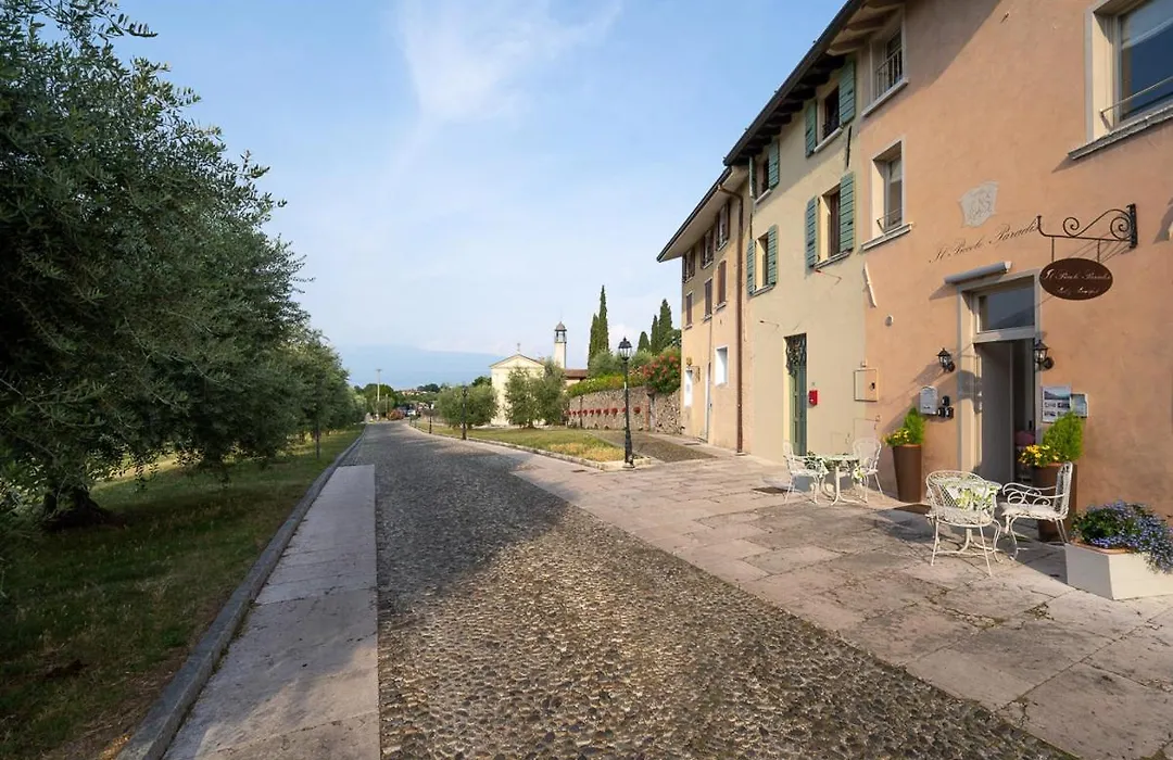 Romantic B&B Il Piccolo Paradiso-1