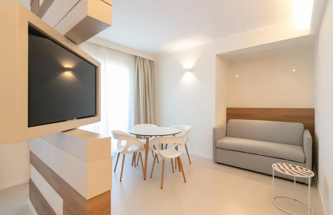 Hotel Mistral-1
