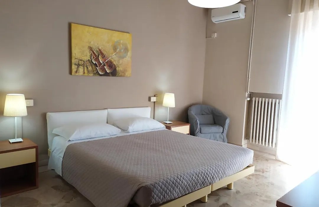 B&B Cameracaffe Centro-1