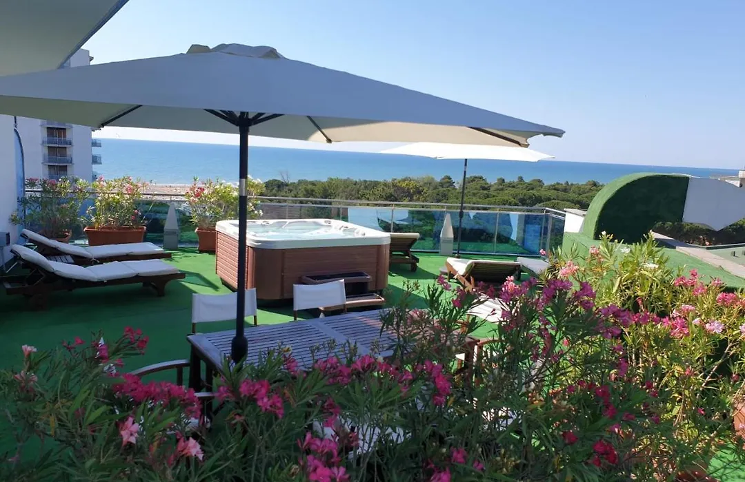 Hotel Cristallo-1
