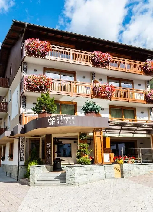 Olimpia Hotel-1