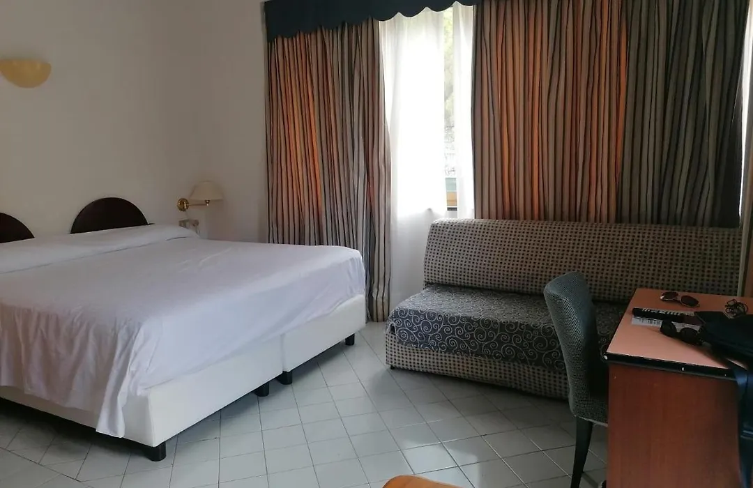 Hotel Royal Positano-1