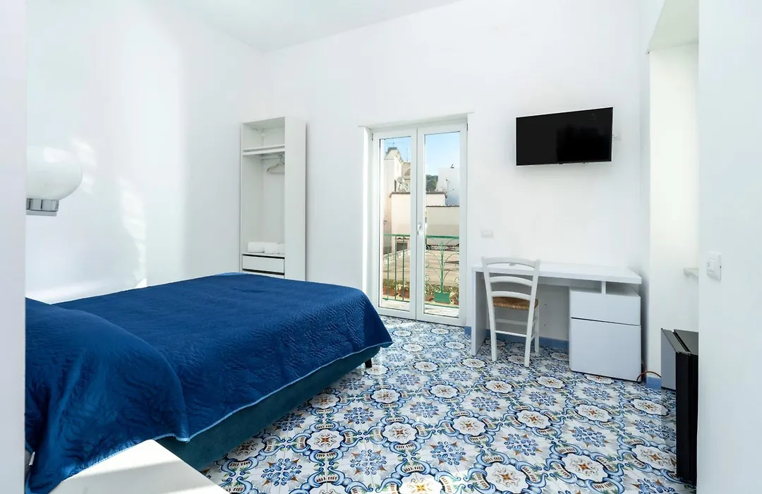 Guest House La Piazzetta-1