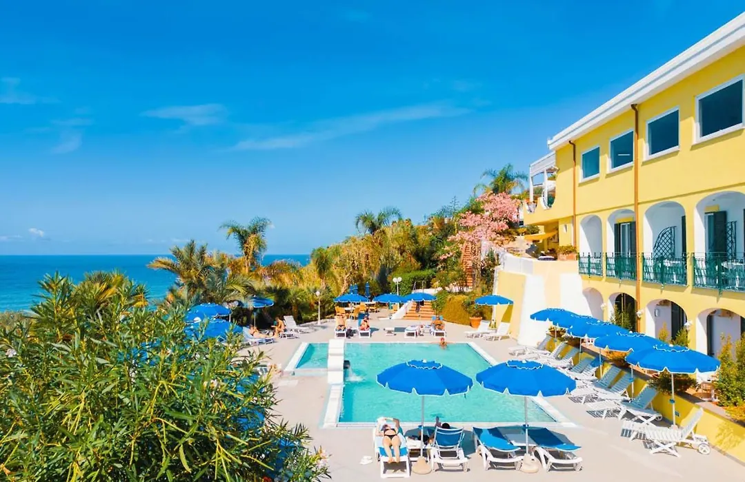 Hotel Capizzo-1