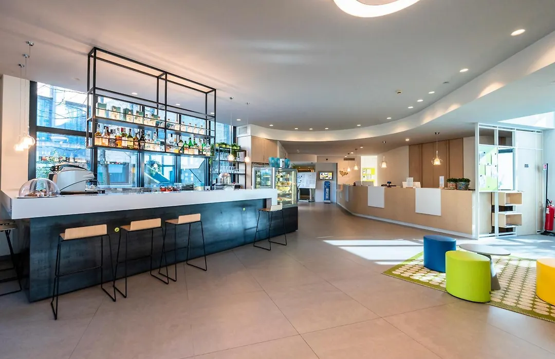 Airport Hotel Bergamo-1