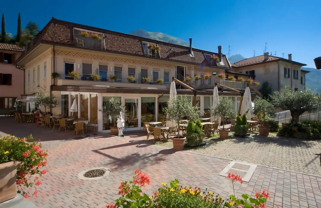Hotel Concordia-1