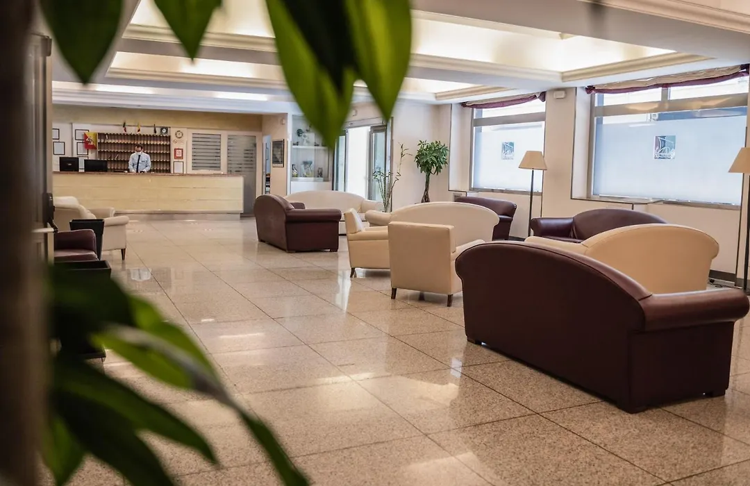 Hotel Mediterraneo-1
