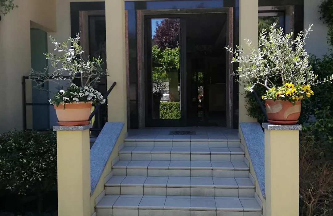 Hotel Fioroni-1