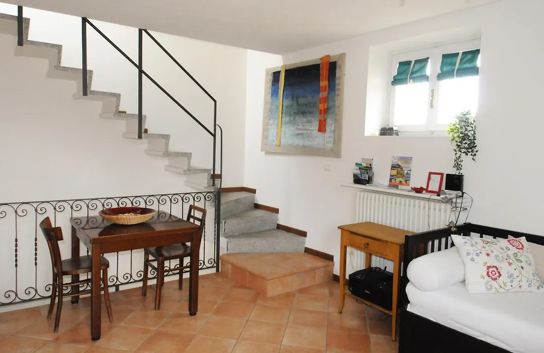 Casa San Giorgio Varenna-1