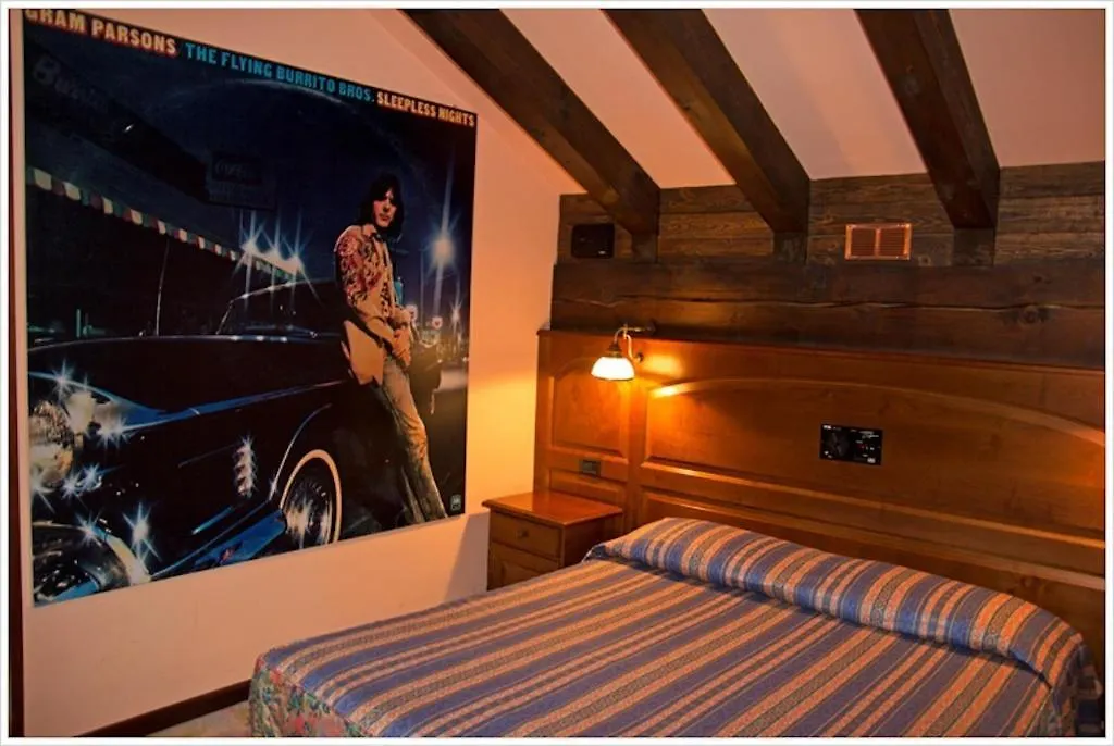 Hotel California-1