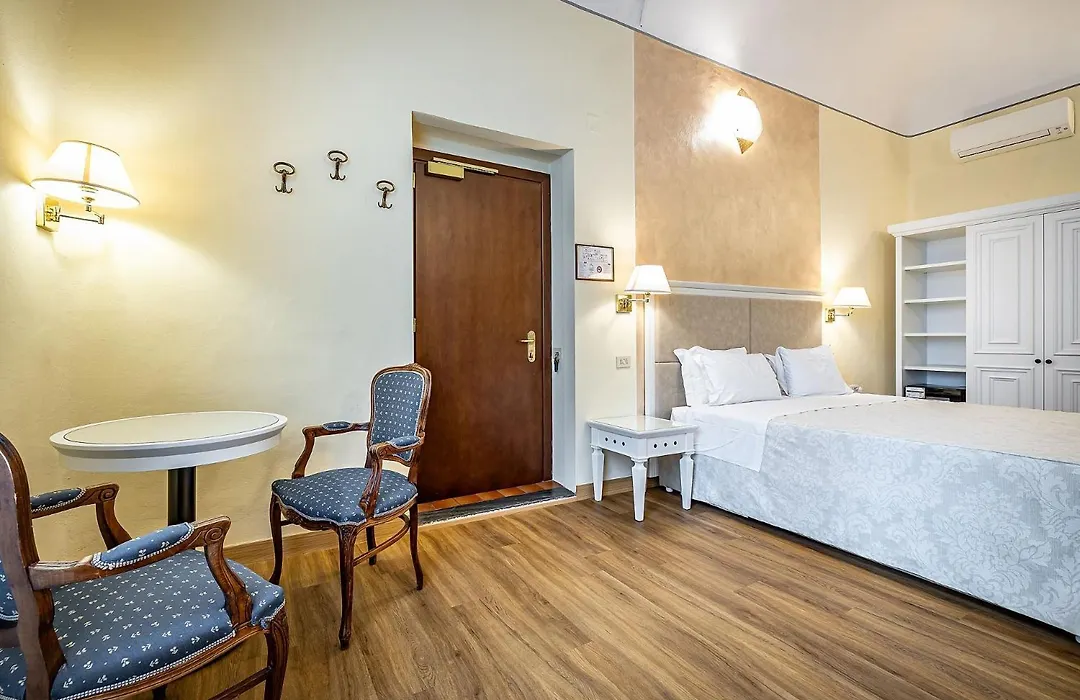Hotel Alessandra-1
