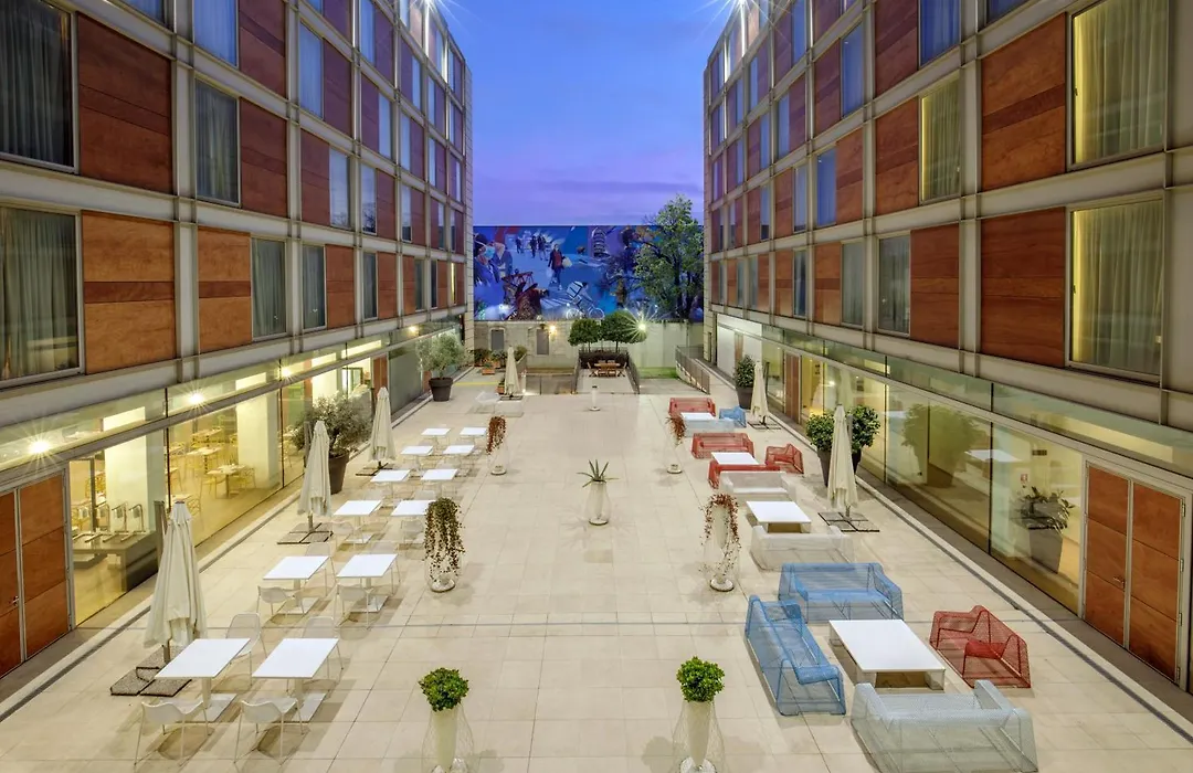 Doubletree By Hilton Milan-1
